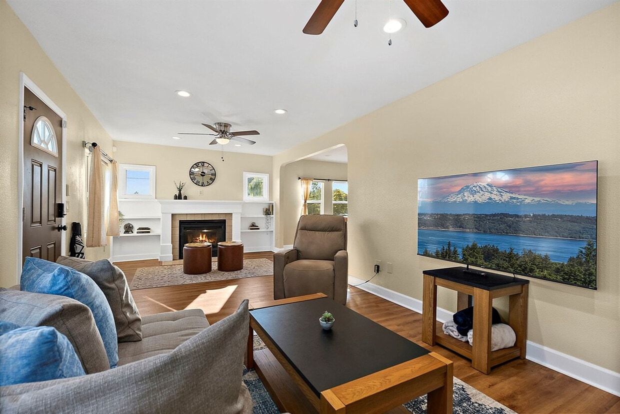 Primary Photo - 109 E 45th St