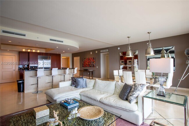 Building Photo - 6000 Island 2602 Is