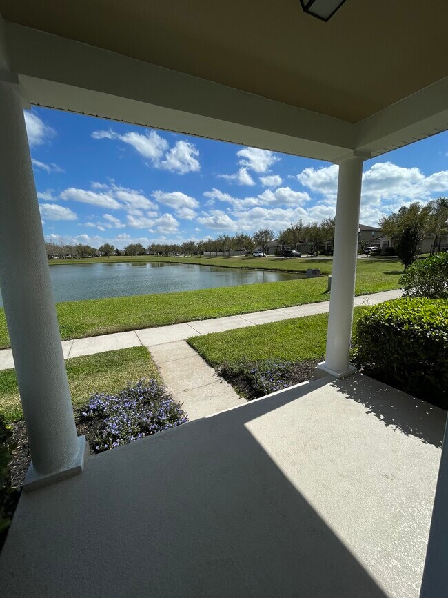Front door view - 6533 Silver Queen Way