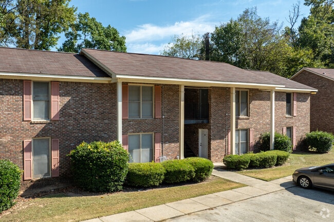 Building Photo - Crossings at Dogwood
