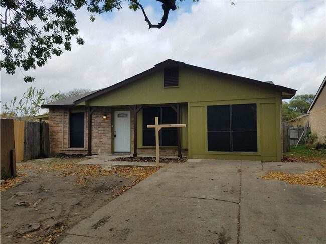 Building Photo - 9515 Culberson St