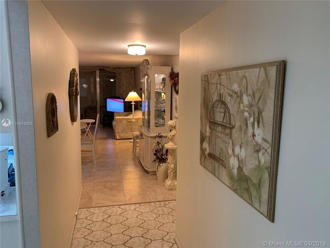 Foto del edificio - 2999 NW 48th Ave