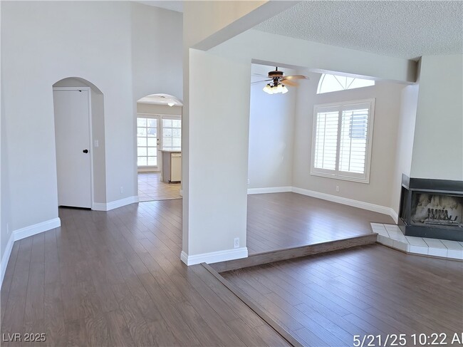 Building Photo - 3133 Cristobal Way