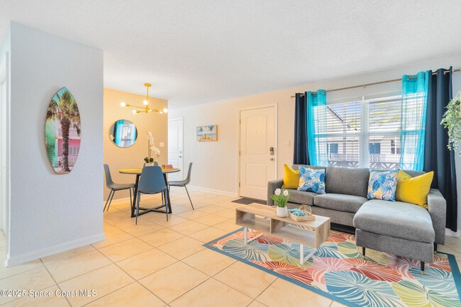 Building Photo - 1029 Park Dr