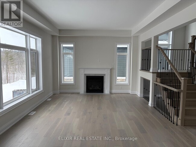 Building Photo - 92 Pearsall Pl