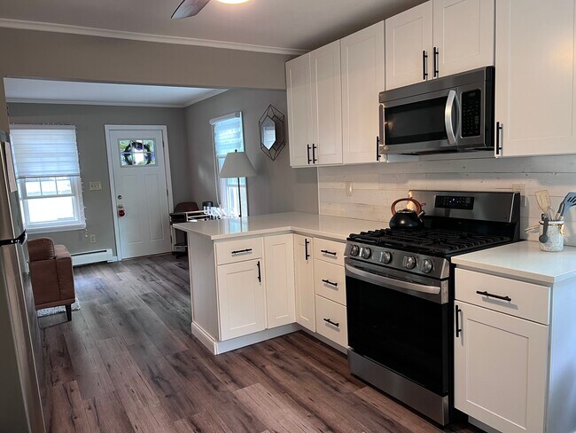 Cocina nueva totalmente equipada - 5 Marvin Pl