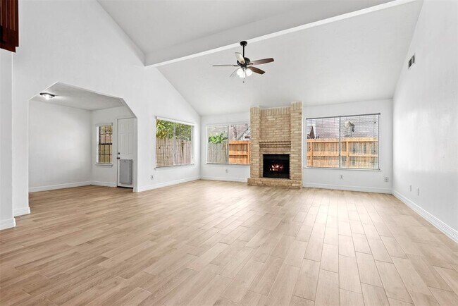 Building Photo - 3234 Westwick Dr