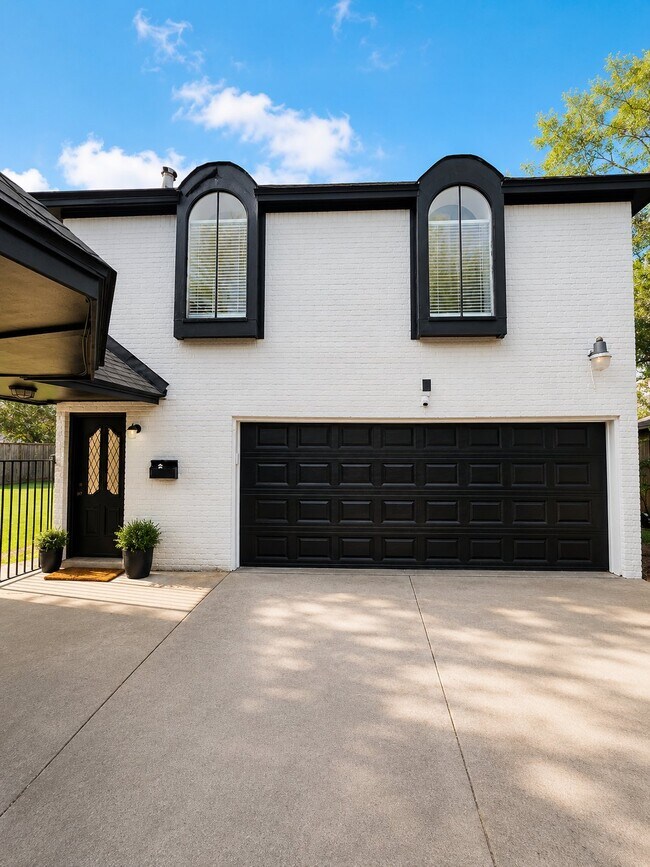 Foto del edificio - 2842 W Pebble Beach Dr