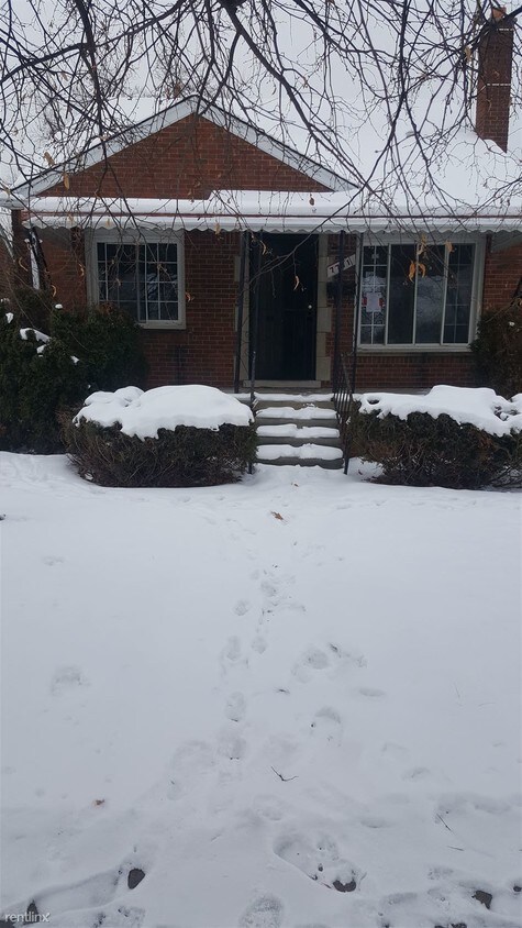 Primary Photo - 7711 Minock St