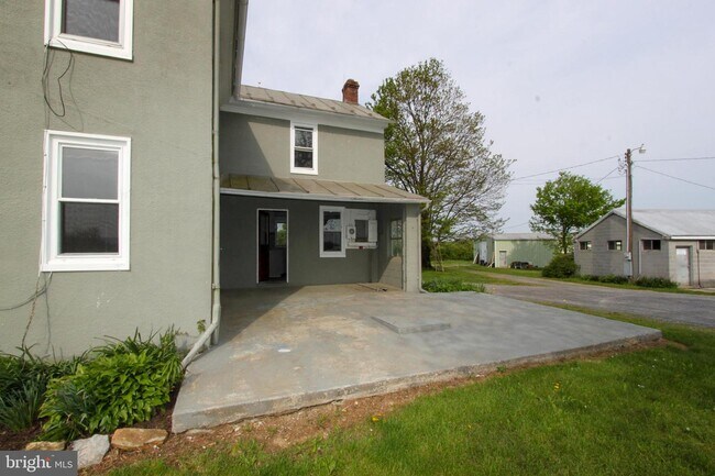 Building Photo - 1281 Luther Jones Rd