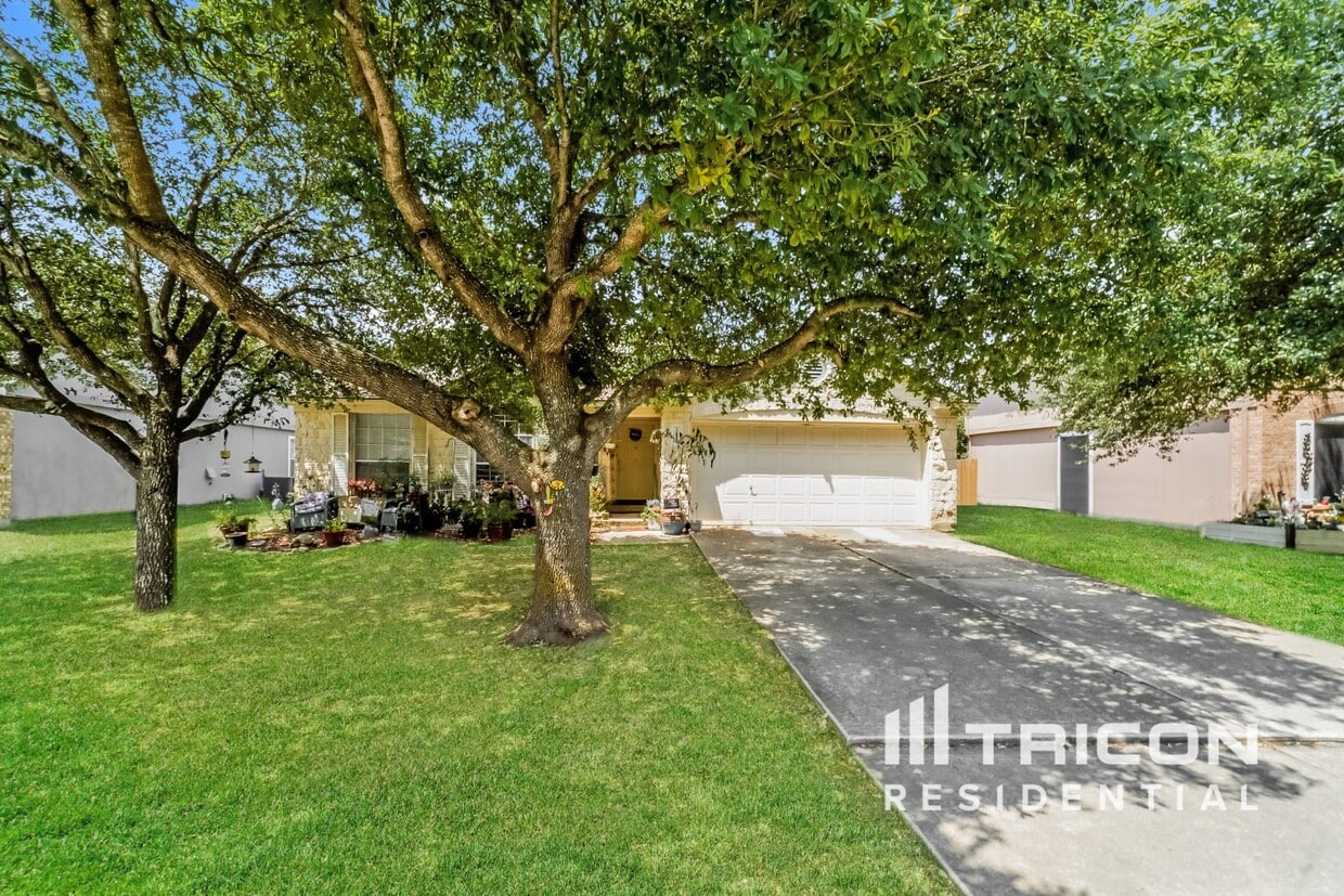 Primary Photo - 310 Masonwood Dr