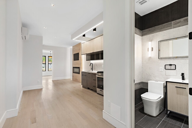 Foto del edificio - 542 Newark Ave