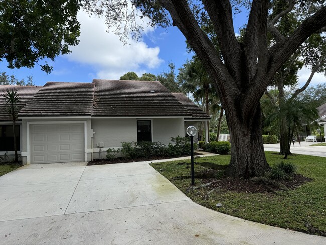 Foto del edificio - 700 Bannock Ln