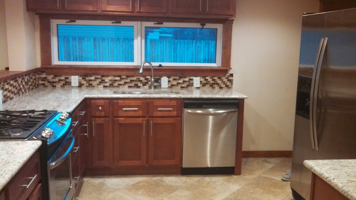 5BD/3BA Home Near Pearl St, CU, Hiking, Park | Avail. August 2026 Pre-Lease - 5BD/3BA Home Near Pearl St, CU, Hiking, Park | Avail. August 2026 Pre-Lease