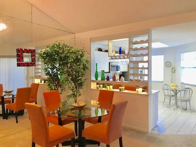 Building Photo - 6593 Via Regina