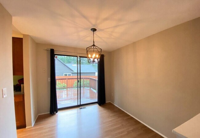 Foto del edificio - 26312 Timberlane Dr SE