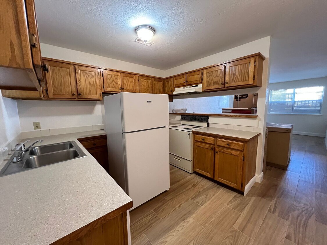 Foto principal - 428 Kays Ln