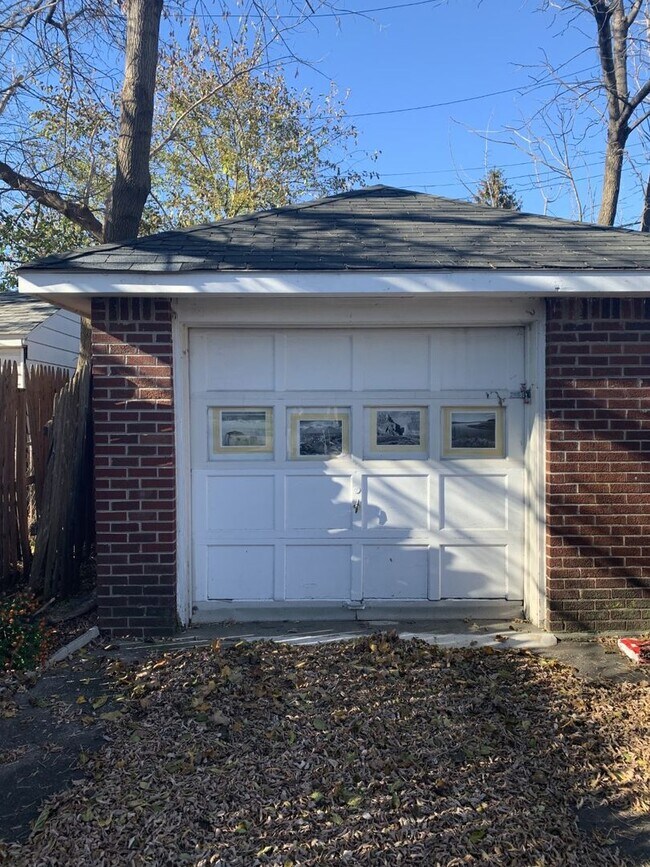Building Photo - 20719 Dexter Blvd