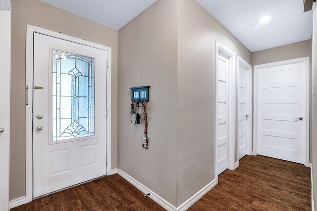 Building Photo - ***APPLICATION CURRENTLY UNDER REVIEW***Co...