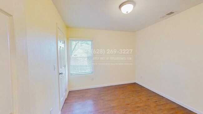 Building Photo - 5101 Cabrillo Way