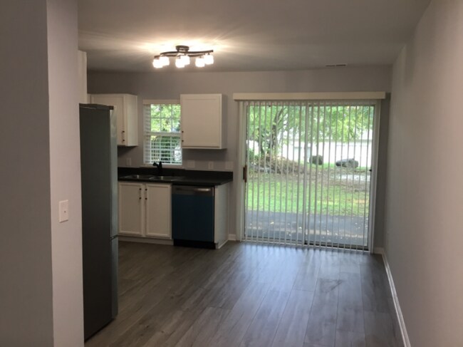 Foto del edificio - 1609 Tate Rd