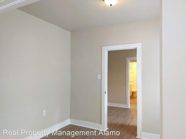 Foto del edificio - 1 br, 1 bath House - 840 Steves Ave