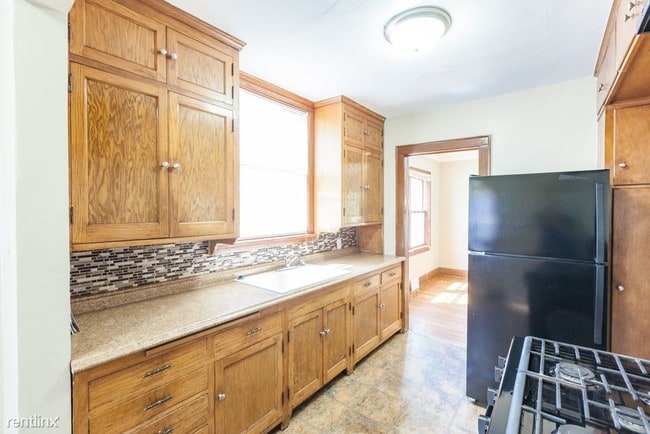 Building Photo - 4 br, 1 bath House - 3800 Aldrich Ave N
