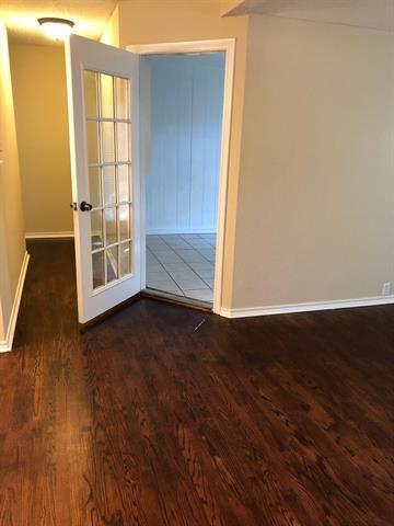 Building Photo - 10828 Tall Oak Dr