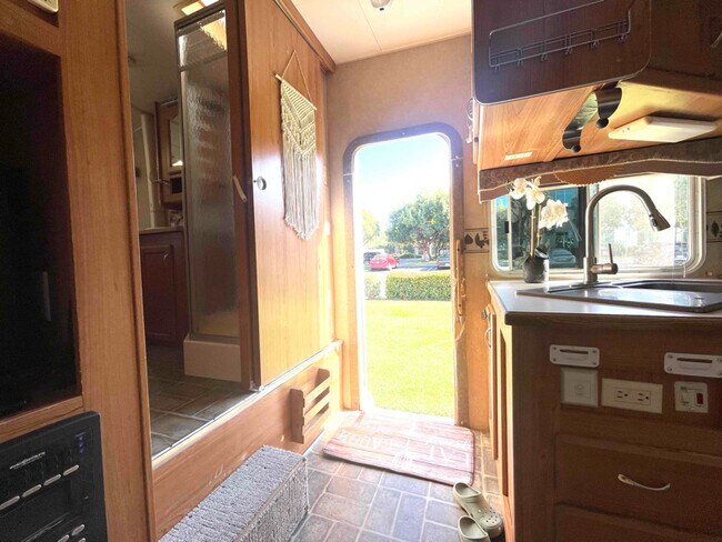 Foto del edificio - 464 Ellis St