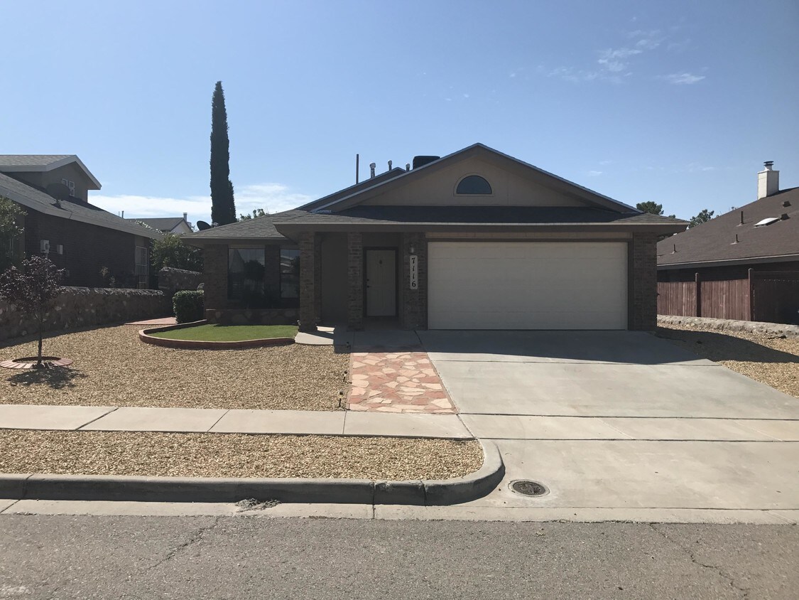 Primary Photo - 7116 Oval Rock Dr