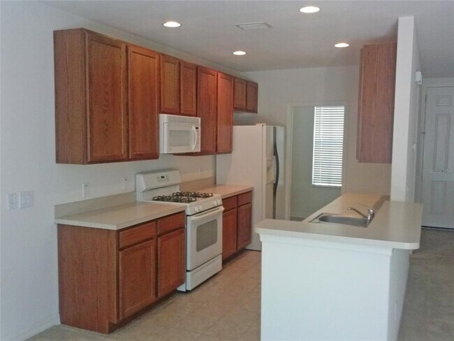 Foto del edificio - 17021 Dorman Rd