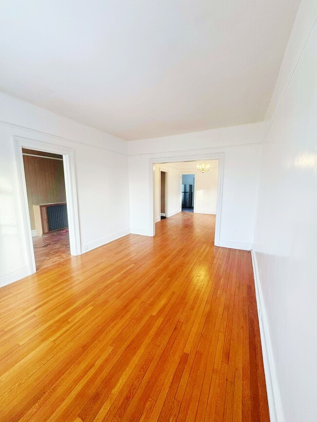 Foto del edificio - 1466 3rd St