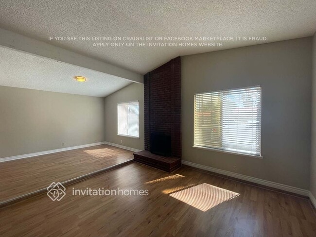 Building Photo - 4044 Venita Ct