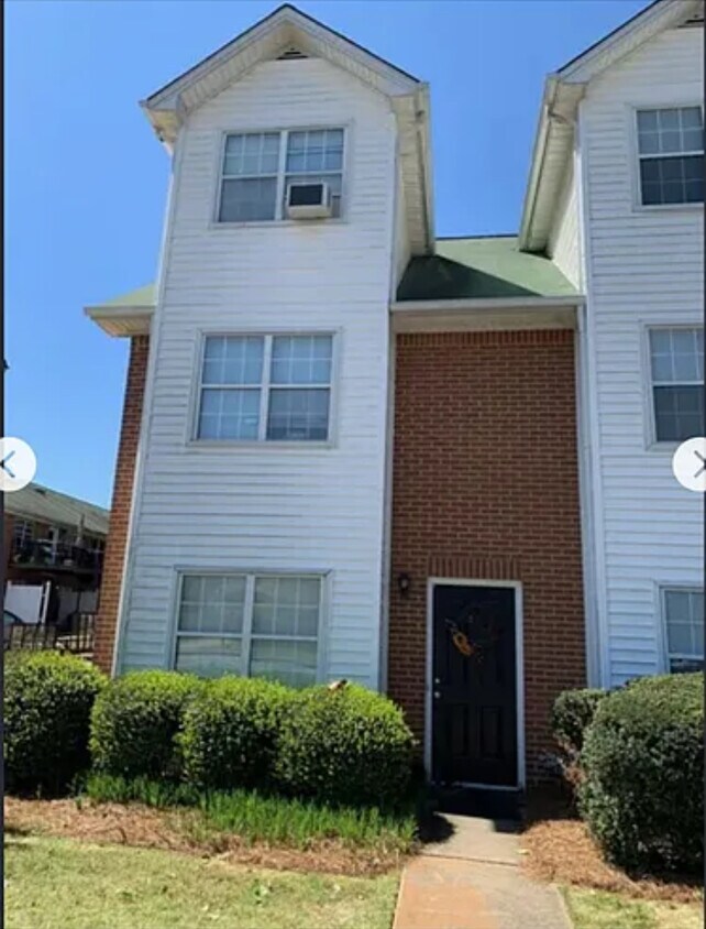 Foto del edificio - 2165 S Milledge Ave