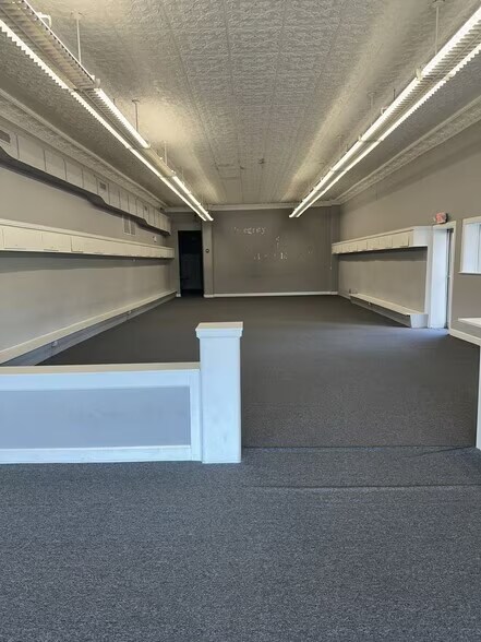 Foto principal - 605-607 E Commerce St