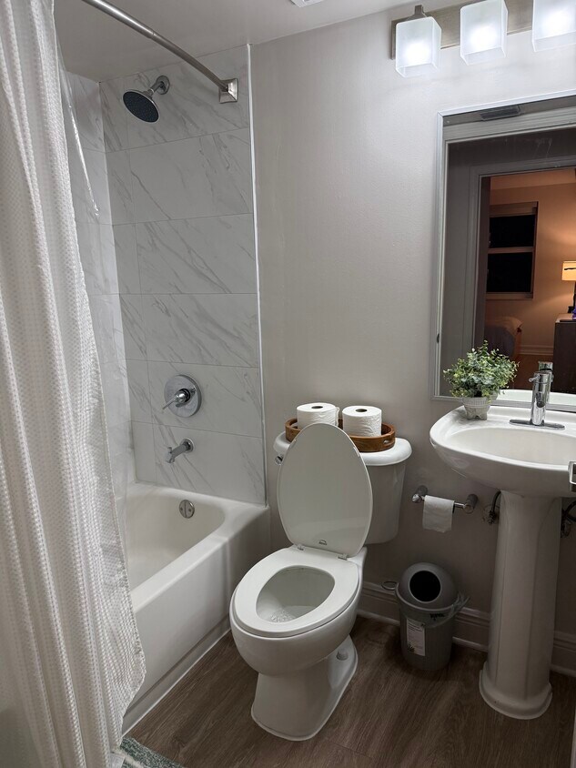 Foto del edificio - 51 SW 11th St