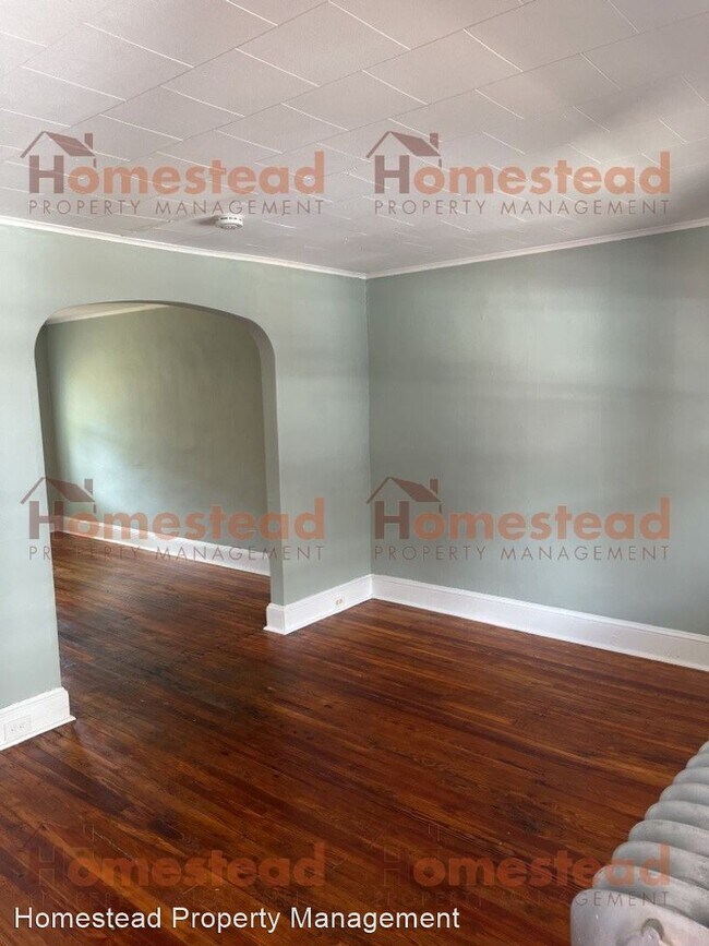 Foto del edificio - 3 br, 1 bath House - 437 Darby Ter