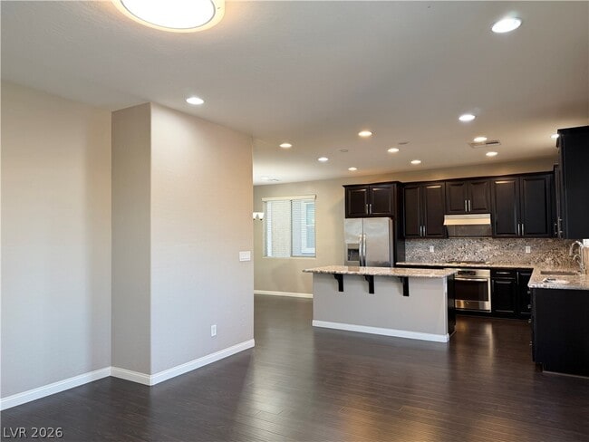 Building Photo - 130 Serpens Ave