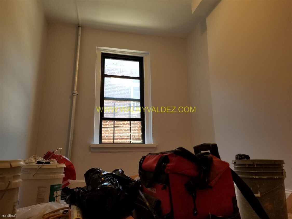 3 br, 1 bath - 2065 Haviland Ave - 3 br, 1 bath  - 2065 Haviland Ave
