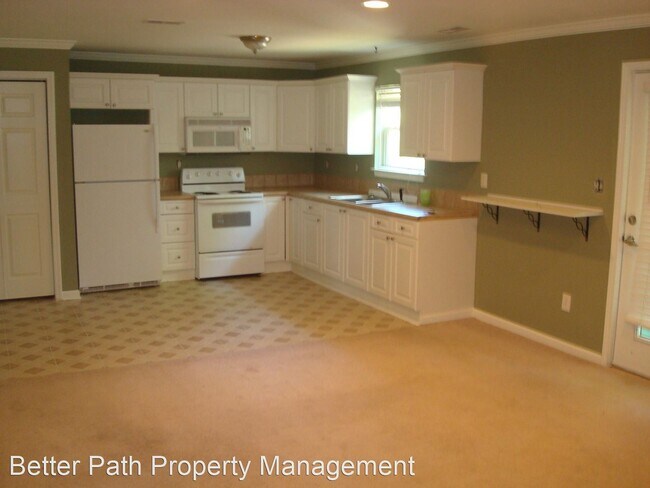 Building Photo - 2 br, 2 bath Apartment - 41 N Main 49 N Main
