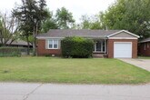 Foto principal - 1500 Carlisle Ct