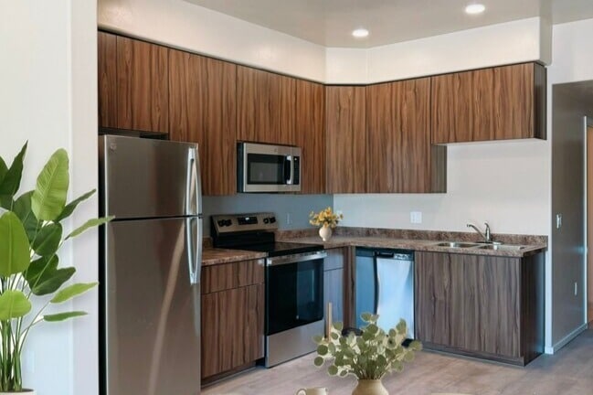 Building Photo - Rio Azul Apartments