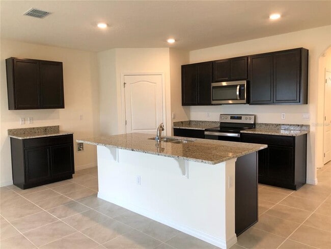 Foto del edificio - 1980 Chickasaw Blvd