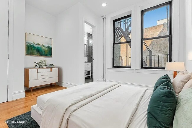 Foto del edificio - 493 Seventh Avenue