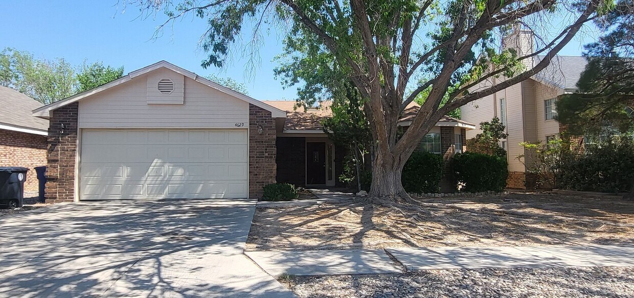 Taylor Ranch 3 Bedrooms 2 Bath 2/CG 1550/sf - Taylor Ranch 3 Bedrooms  2 Bath  2/CG 1550/sf
