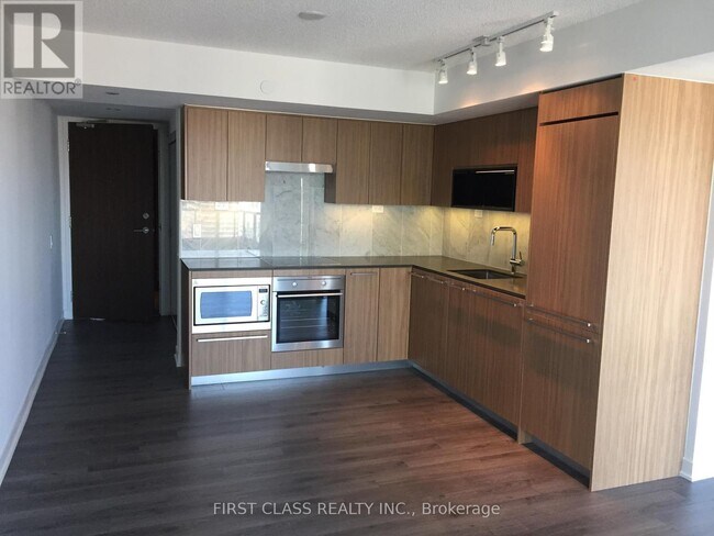 Photo du bâtiment - 70 Queens Wharf Rd