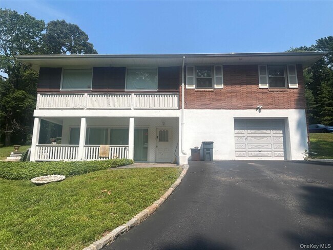 Foto del edificio - 40 Maplewood Dr