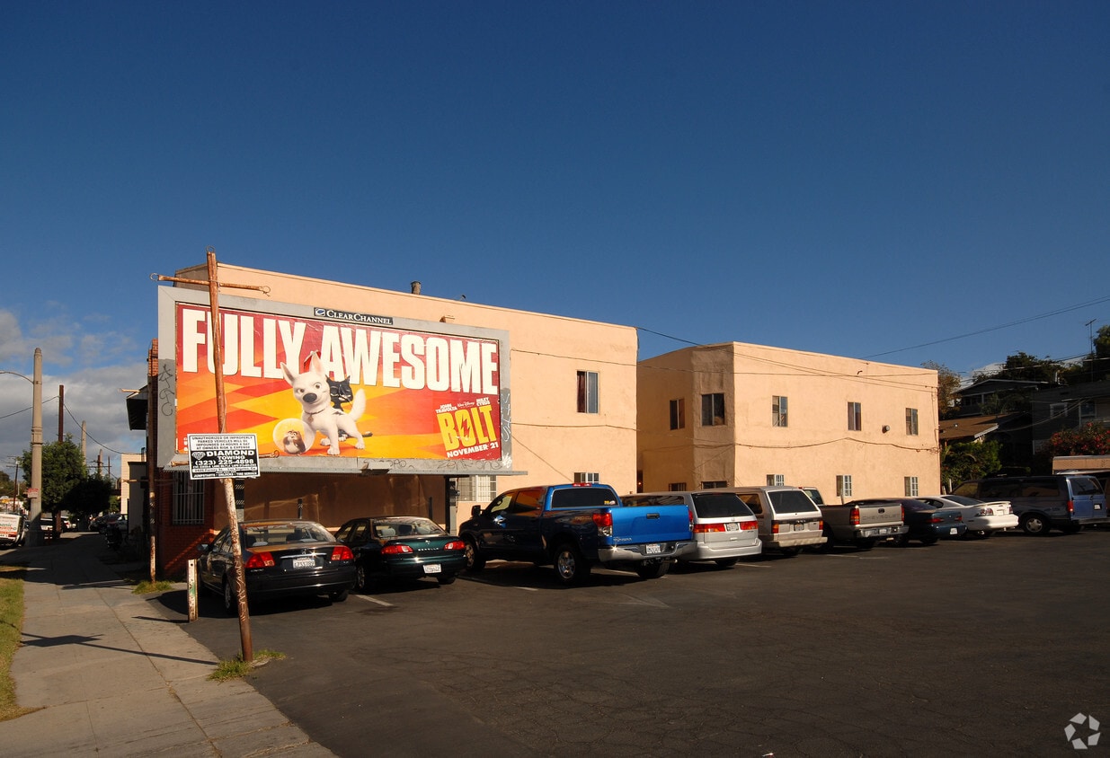 Building Photo - Glendale Flats