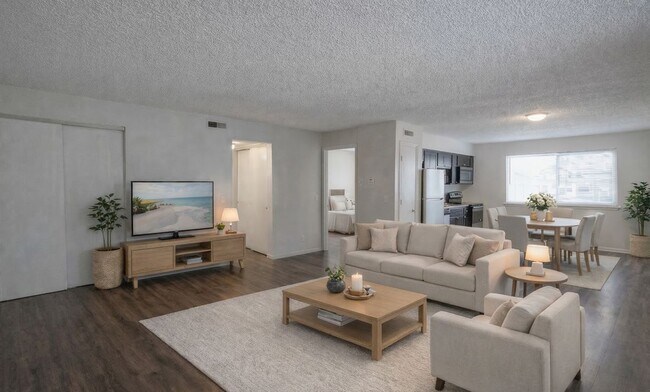 Foto del edificio - 5625 S Grand Blvd