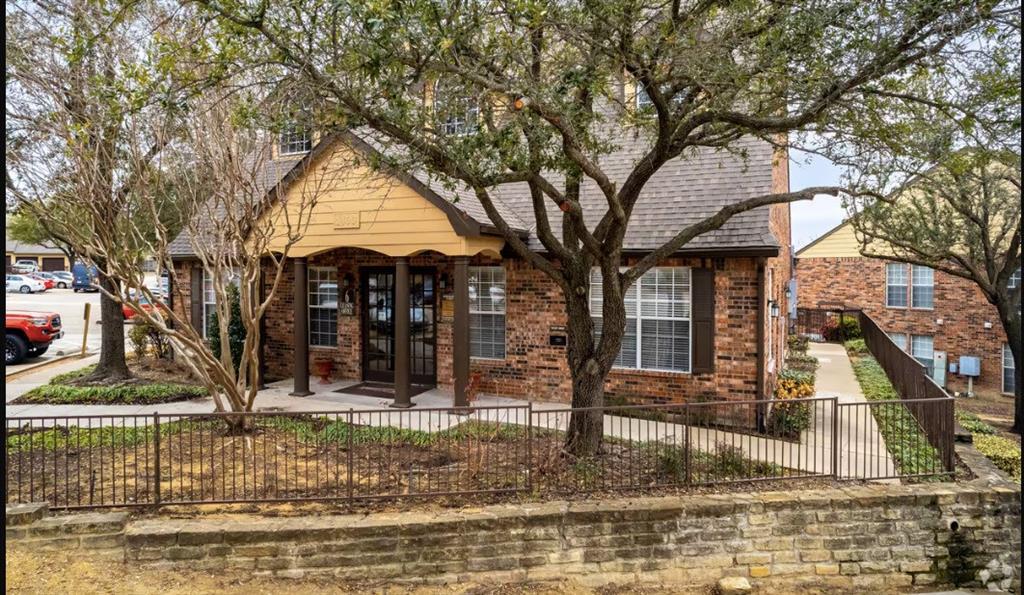 Foto principal - 1400 Eldorado Pkwy